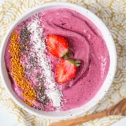 Protein Berry Smoothie Bowl recipe courtesy of That Green Lyfe