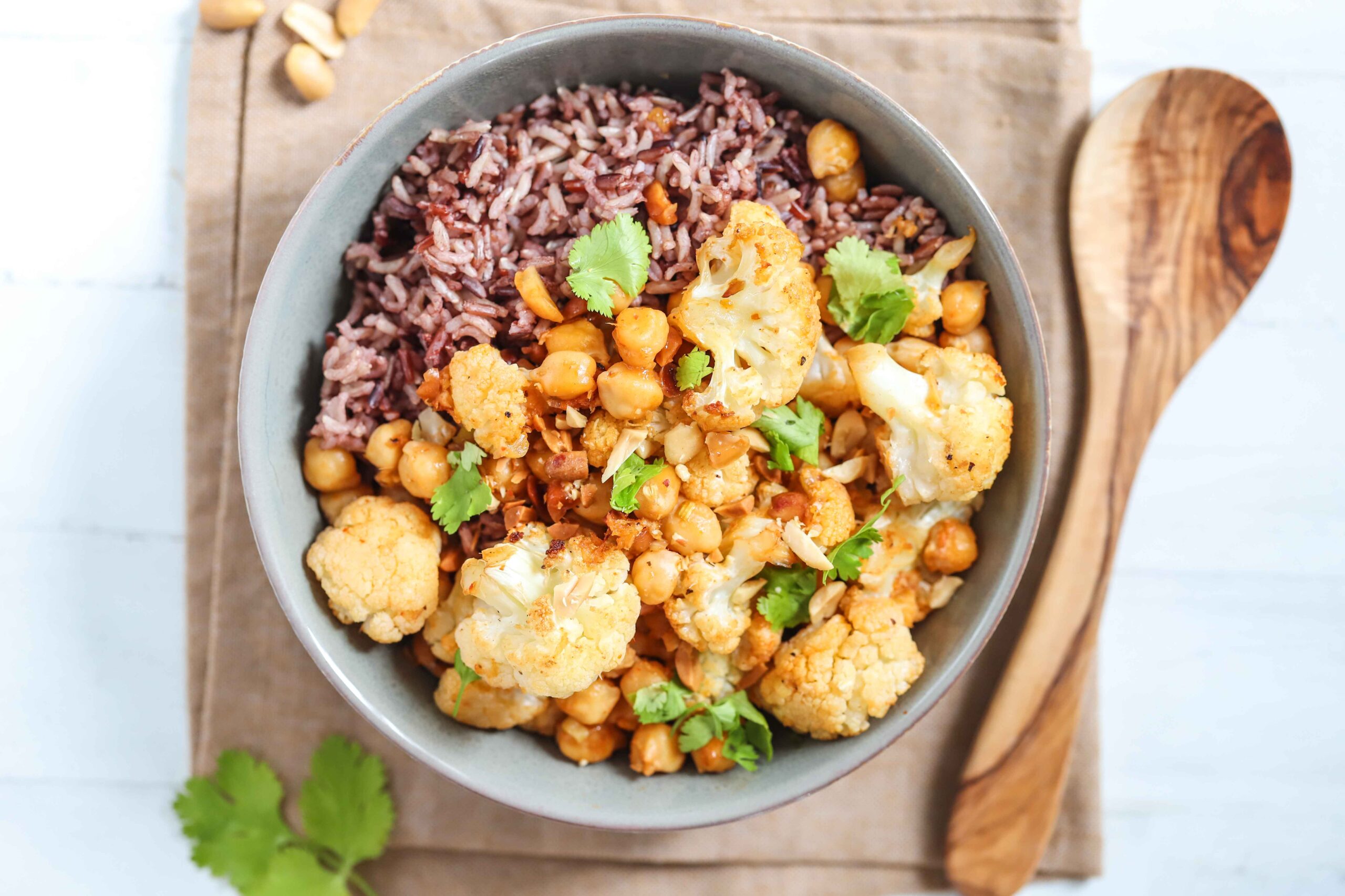 Spicy Cauliflower Chickpea Rice Bowl recipe courtesy of That Green Lyfe