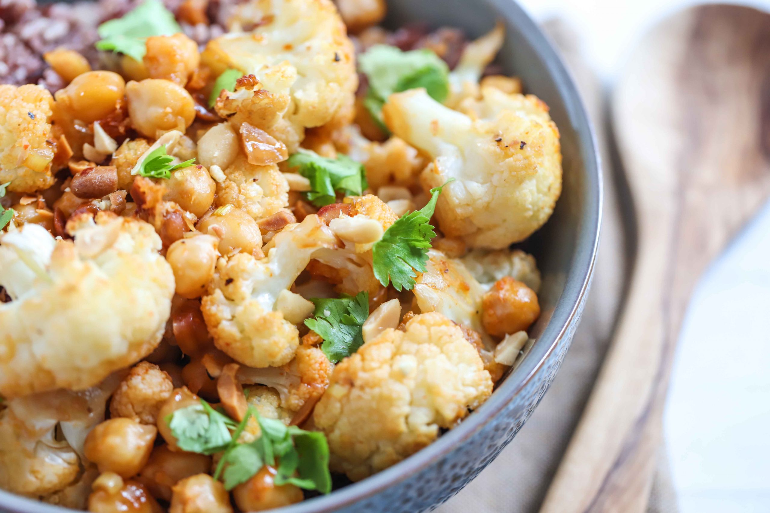 Spicy Cauliflower Chickpea Rice Bowl recipe courtesy of That Green Lyfe