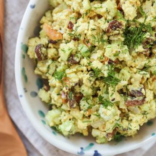 Low-Carb Curry Tofu Salad | Macros Included | That Green Lyfe