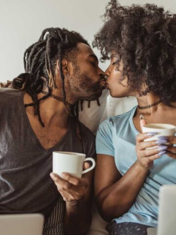 Love & Dating: 10 Telltale Signs That Someone is Good For You article courtesy of That Green Lyfe