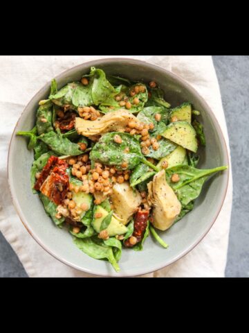 Sundried Tomato and Tahini Salad courtesy of That Green Lyfe